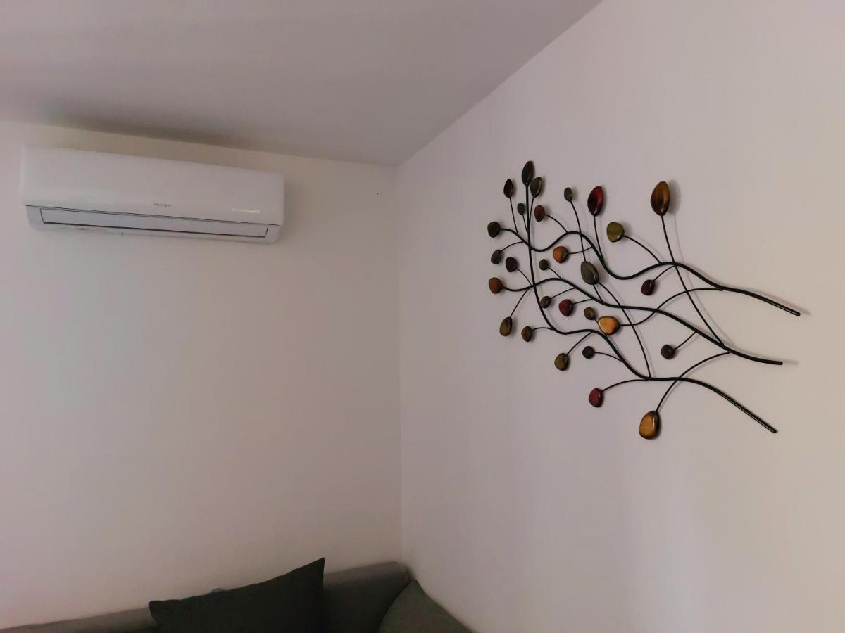 Apartment "None" Makarska Exterior foto